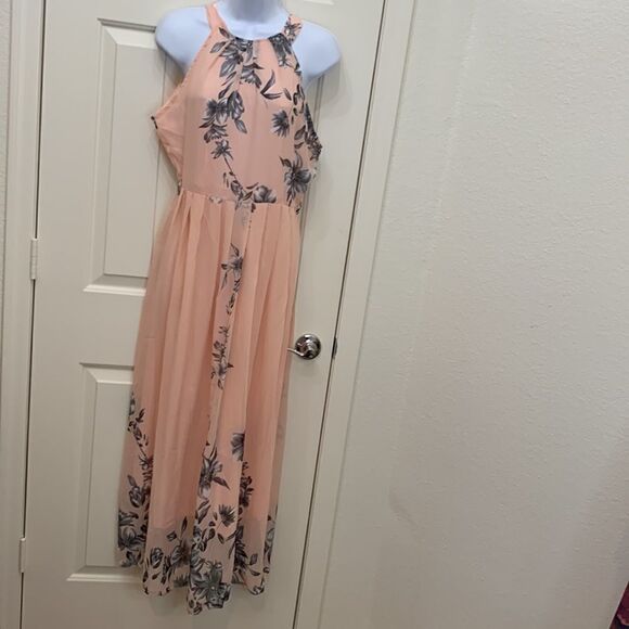 Fashion Mia Large Scoop Neck Short Sleeve Tie Back Peach Gray Floral Maxi Dress - Picture 2 of 14